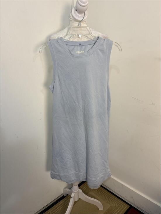 Lou & Grey Dresses & Skirts - Lou &‎ Grey women's sleeveless stretch knit size Small Side Slits Baby Blue
